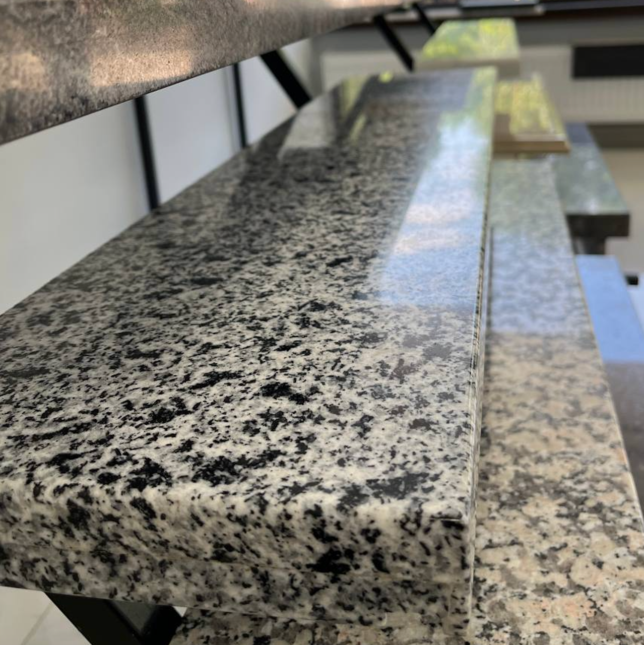 Granit Bianco Real