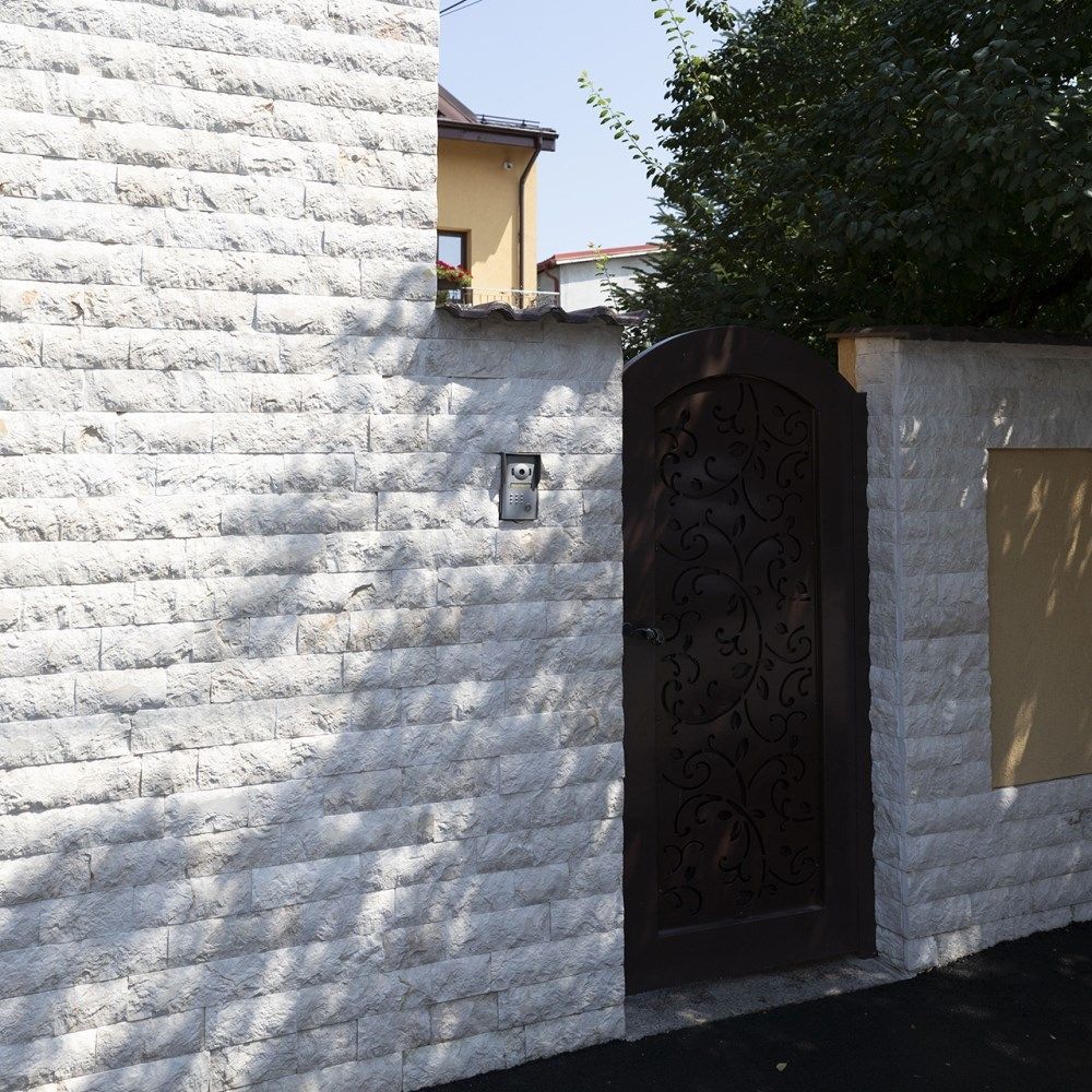 Marmura Cappuccino Scapitata 7 cm x LL x 1.2 cm